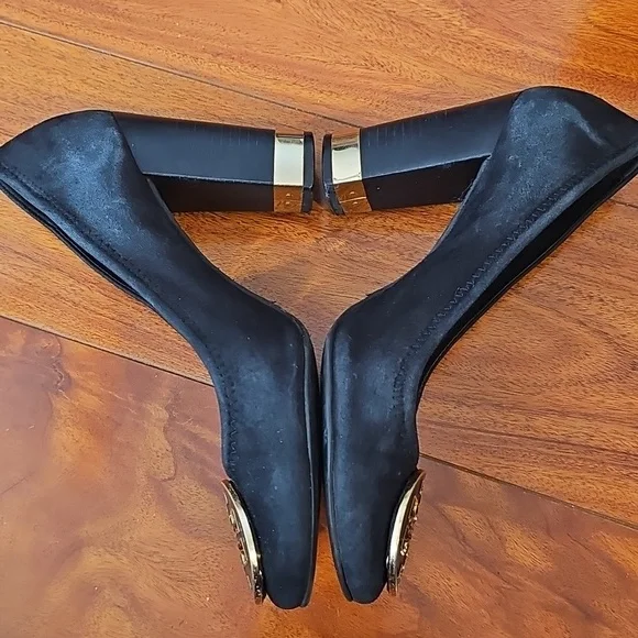 Tory Burch “Maddie” Suede Pumps — Elegant Block Heel Classic Sz 7.5 - Picture 7 of 13